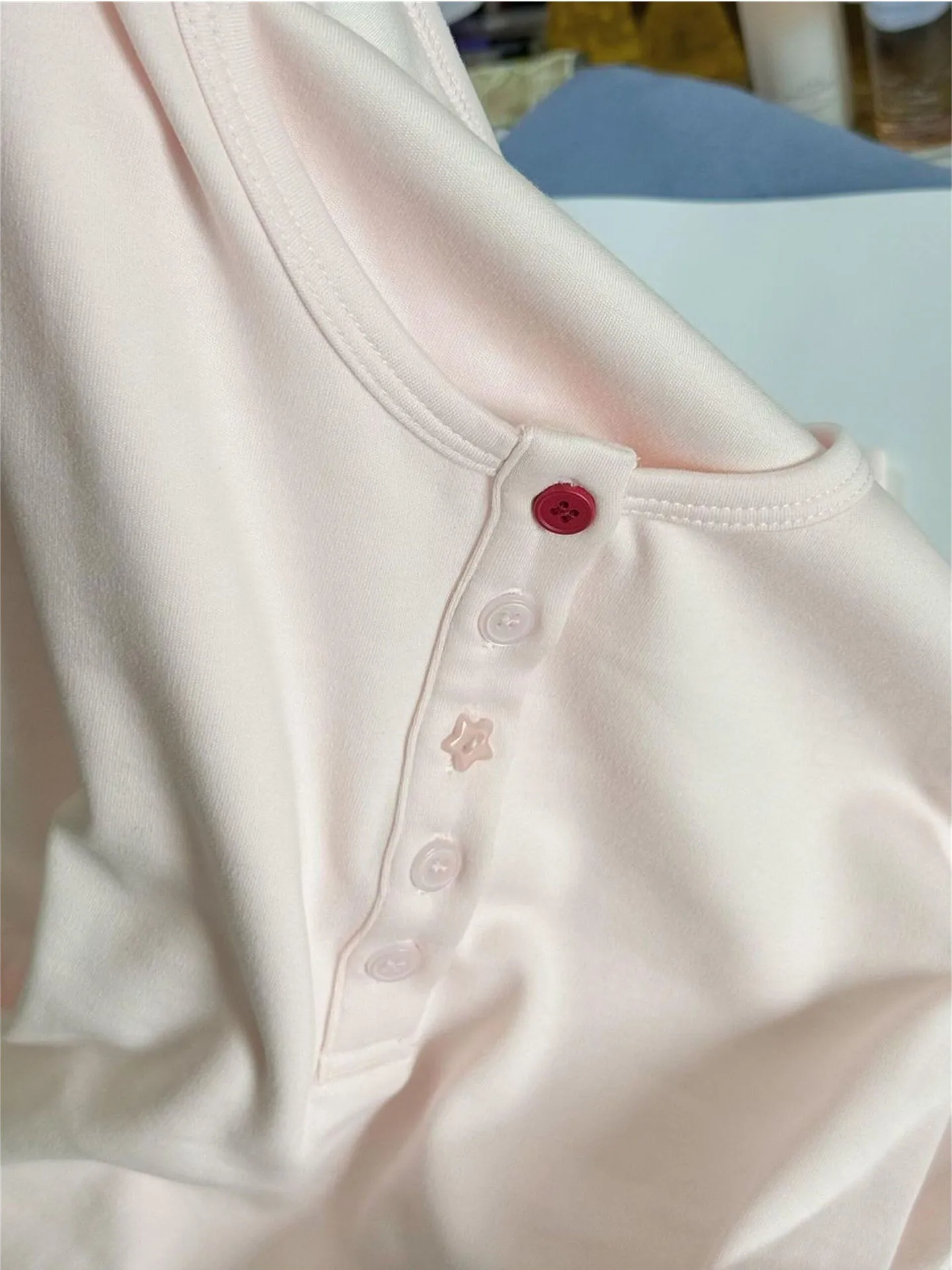 Двусторонняя муссовая кофта-свитер женская в стиле INS, с воротником-стойкой, корейская мода, осень-зима, утепленная
Двусторонняя муссовая кофта-свитер женская в стиле INS, с воротником-стойкой, корейская мода, осень-зима, утепленная