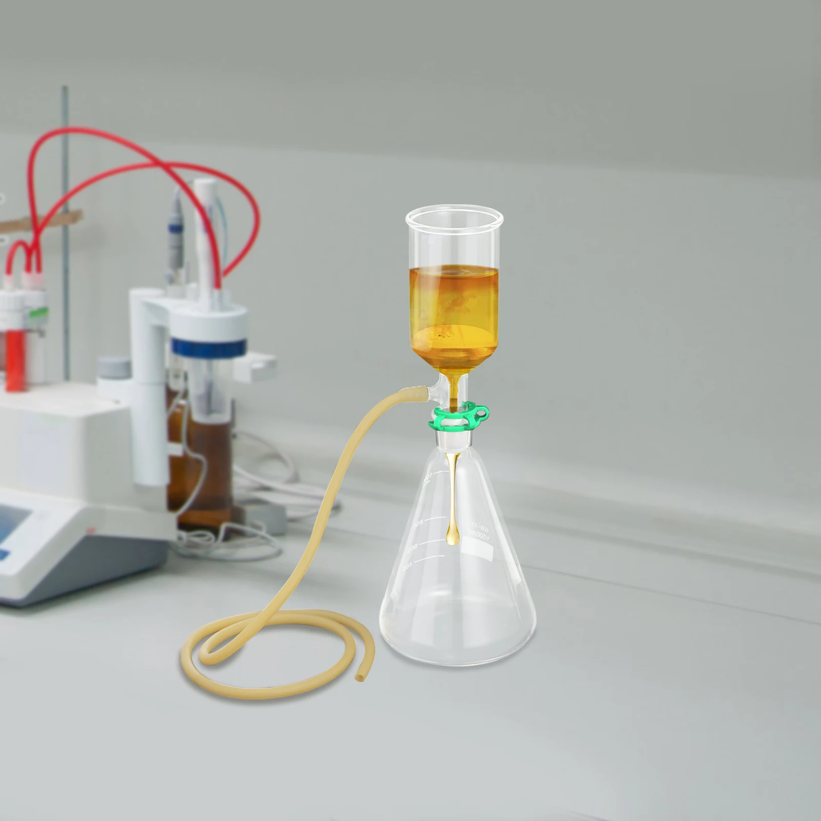 5.2*14.2in (D*H) Funnel Filtering Kit Multifunctional Lab Filtration Set with Filter Bottle and Funnel
5.2*14.2in (D*H) Funnel Filtering Kit Multifunctional Lab Filtration Set with Filter Bottle and Funnel