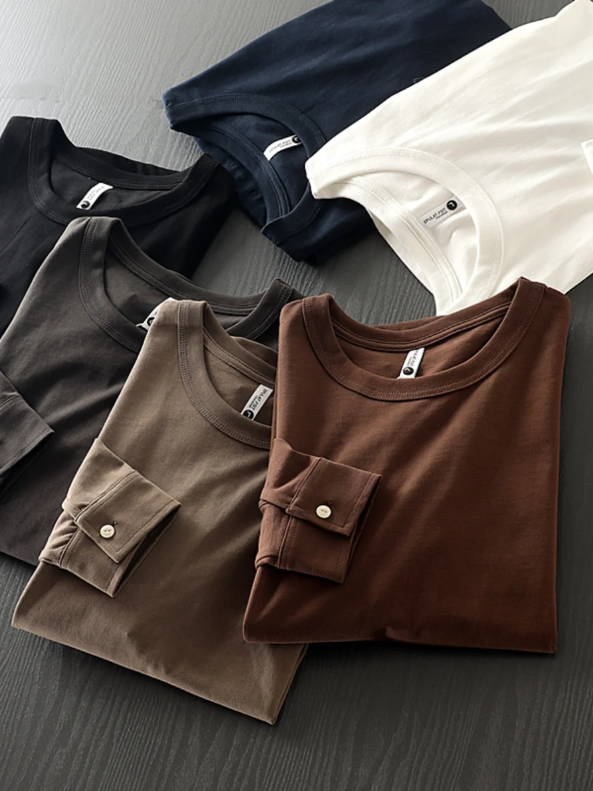 High-Weight Long-Sve round Ne Casual T-irt for Men Autumn Winter Sle Loose Fit Basic Color Trendy American Sle
High-Weight Long-Sve round Ne Casual T-irt for Men Autumn Winter Sle Loose Fit Basic Color Trendy American Sle