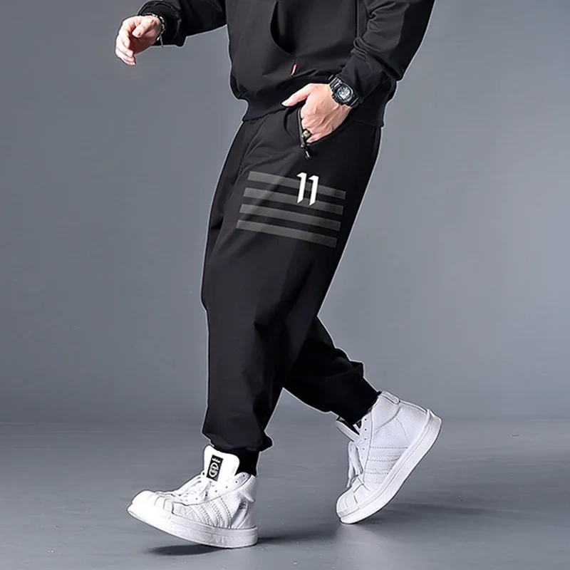 DIANRUO Men Jogger Streetwear Casual Harem Pant Oversize Sweatpants Elastic Waist Black Trousers Plus Size 7XL спортивные штаны
DIANRUO Men Jogger Streetwear Casual Harem Pant Oversize Sweatpants Elastic Waist Black Trousers Plus Size 7XL спортивные штаны