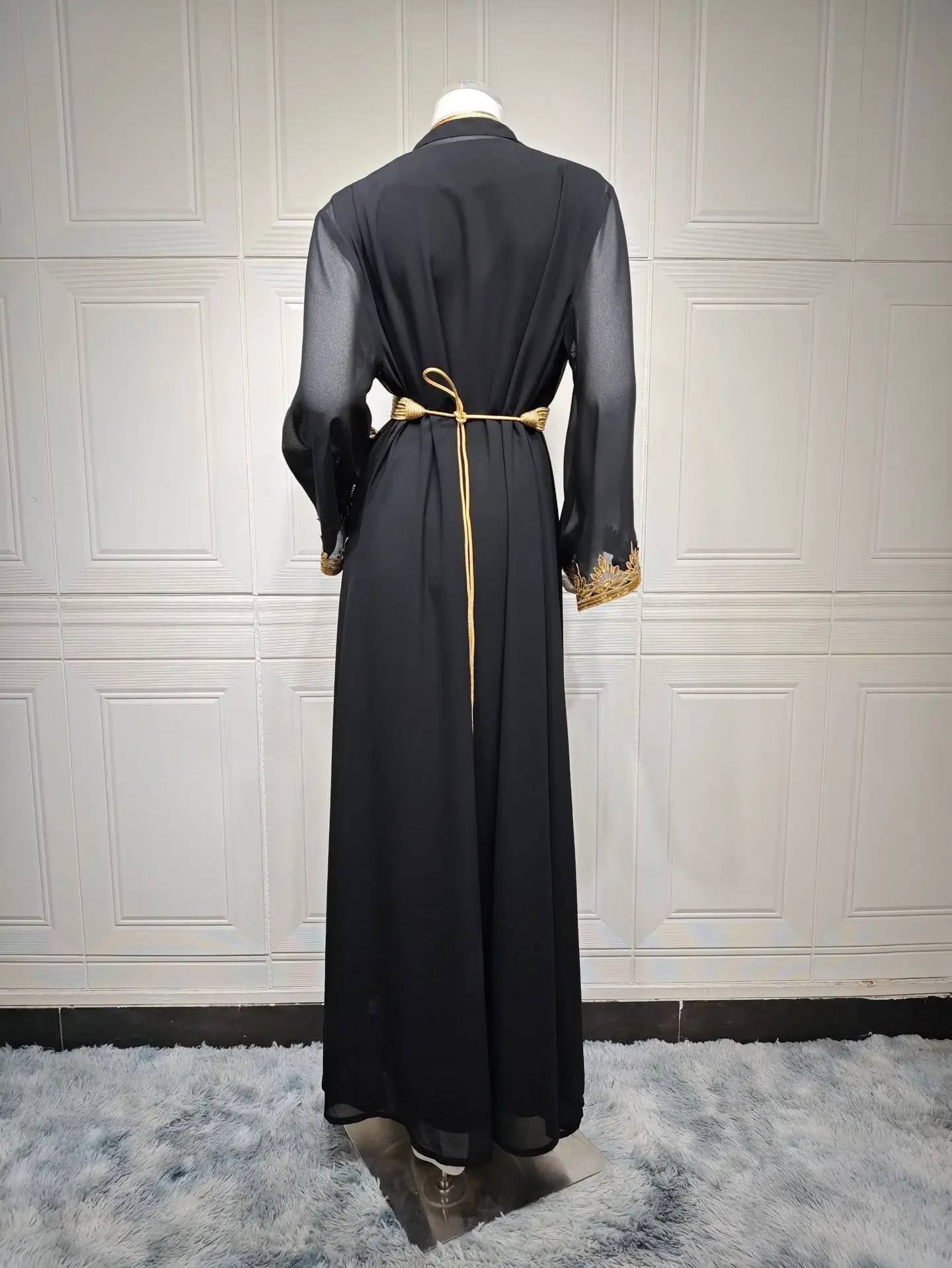 2025 Luxury Elegant Arabian Kaftan Jalabiya Party Evening 2 Pieces Modest Dress Women Embroidered Applique Long Sleeve Dresses
2025 Luxury Elegant Arabian Kaftan Jalabiya Party Evening 2 Pieces Modest Dress Women Embroidered Applique Long Sleeve Dresses