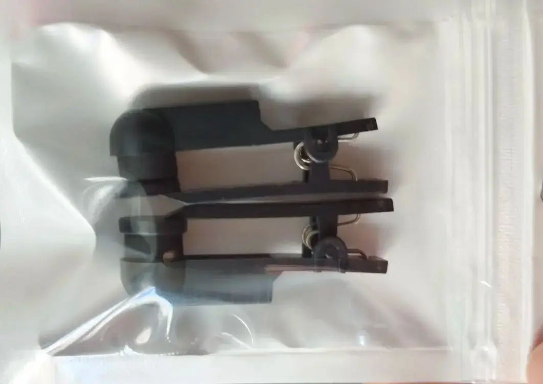 2 шт./4 шт. черный односторонний адаптер для электродов с зажимом для ушей CES Therapy | Устройство TENS Углерод/Резина Толстый силикон с 2,0 мм
2 шт./4 шт. черный односторонний адаптер для электродов с зажимом для ушей CES Therapy | Устройство TENS Углерод/Резина Толстый силикон с 2,0 мм