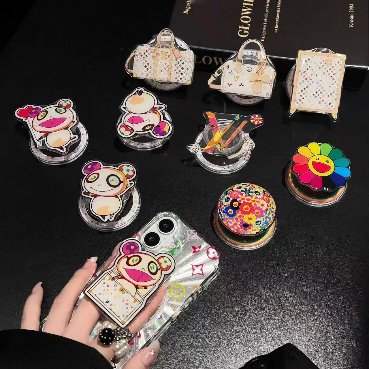 Корейский популярный новый крутой магнитный кронштейн Bemgyu с удлиненной ручкой для пальцев, подходит для мужчин и женщин.
Корейский популярный новый крутой магнитный кронштейн Bemgyu с удлиненной ручкой для пальцев, подходит для мужчин и женщин.