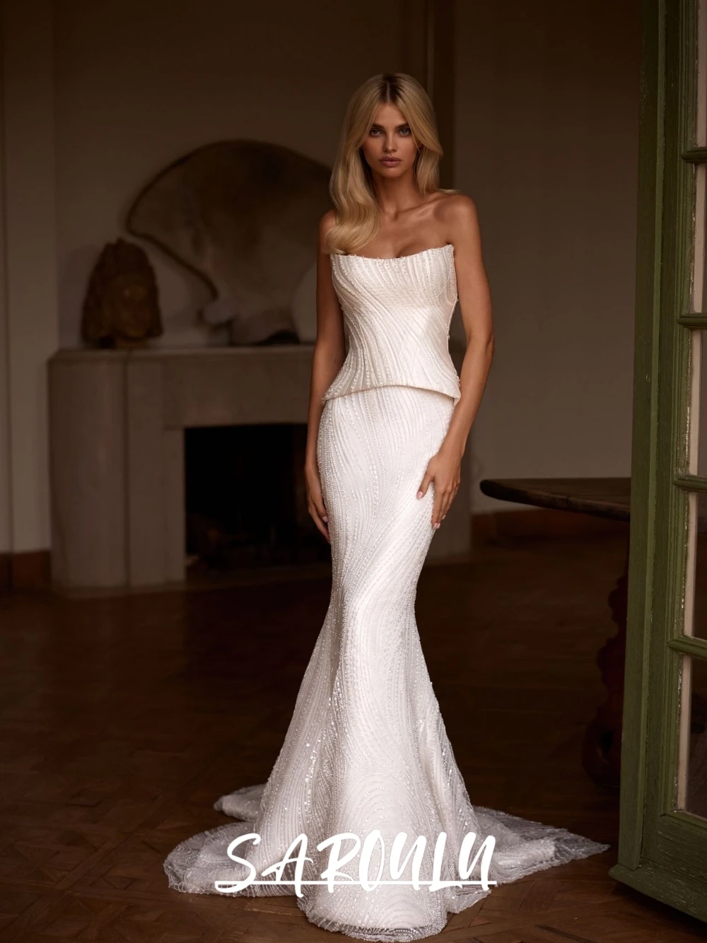 High-end Corset Glitter Wedding Dress, Exclusive Beads Mermaid Bride Wear, Intricate Floor-length Customized Bridal Gown
High-end Corset Glitter Wedding Dress, Exclusive Beads Mermaid Bride Wear, Intricate Floor-length Customized Bridal Gown