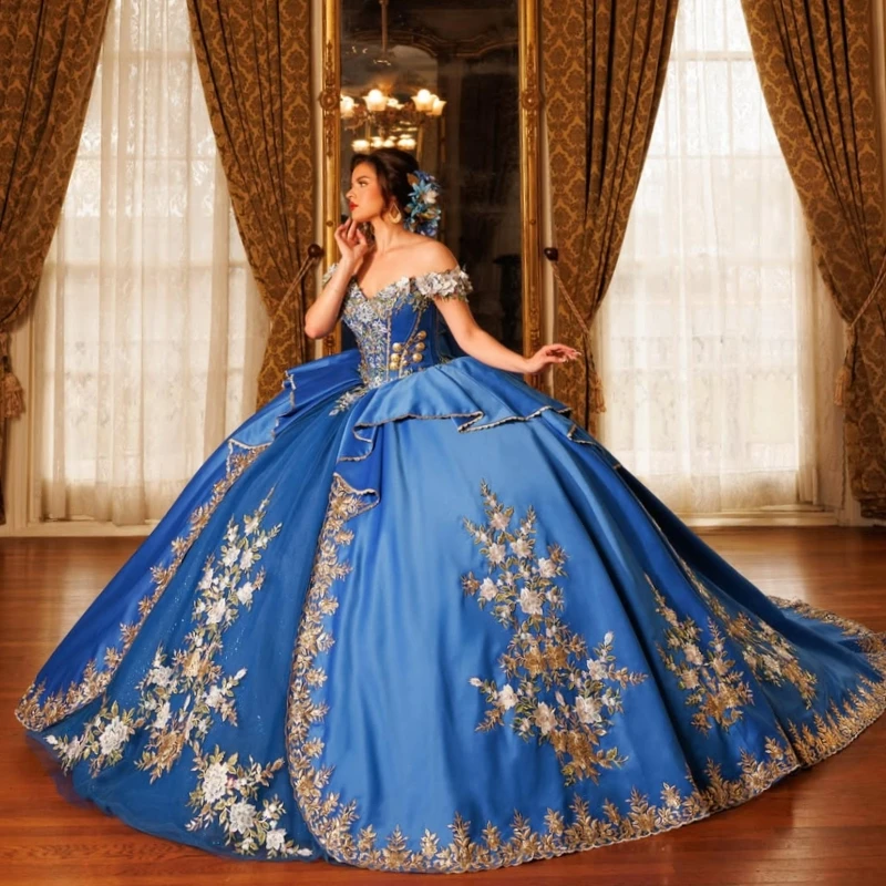 Royal Blue Shiny Ball Gown Quinceanera Dresses Applique Lace Beading Crystal Bow Tull Corset Off The Shoulder Sweet 16 Dres vest
Royal Blue Shiny Ball Gown Quinceanera Dresses Applique Lace Beading Crystal Bow Tull Corset Off The Shoulder Sweet 16 Dres vest