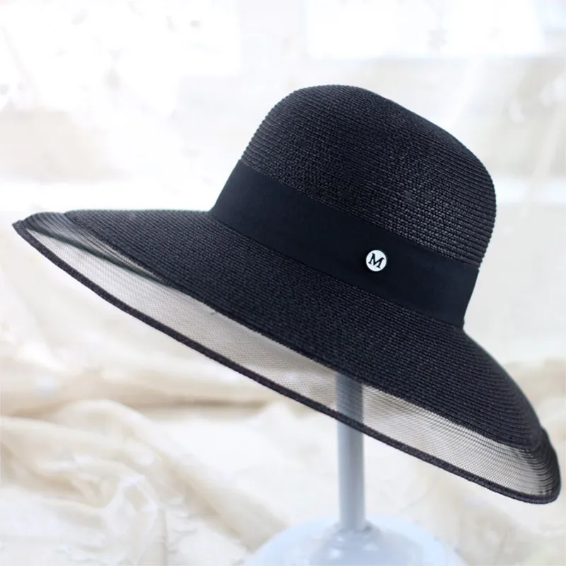 Hepburn windbreaker children's sunshade wide-brimmed hat outing versatile for vacation
Hepburn windbreaker children's sunshade wide-brimmed hat outing versatile for vacation
