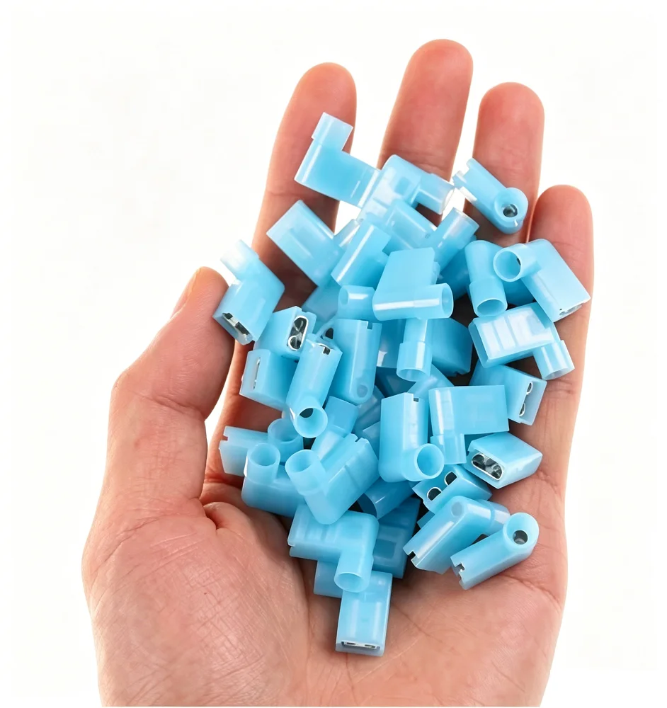 90 Degree 16-14 AWG Flag Shaped Spade Connectors, Nylon Insulated, 10Pcs Blue
90 Degree 16-14 AWG Flag Shaped Spade Connectors, Nylon Insulated, 10Pcs Blue