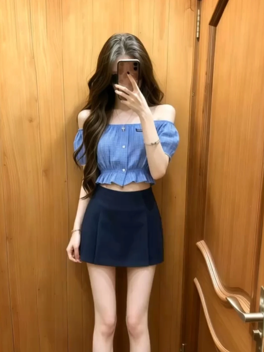 Korean Sweet Girl Style Summer High Waist Plaid Shirt And Slimming Skirt Two-Piece Set Women's Fashion Casual Bubble Sleeve
Korean Sweet Girl Style Summer High Waist Plaid Shirt And Slimming Skirt Two-Piece Set Women's Fashion Casual Bubble Sleeve