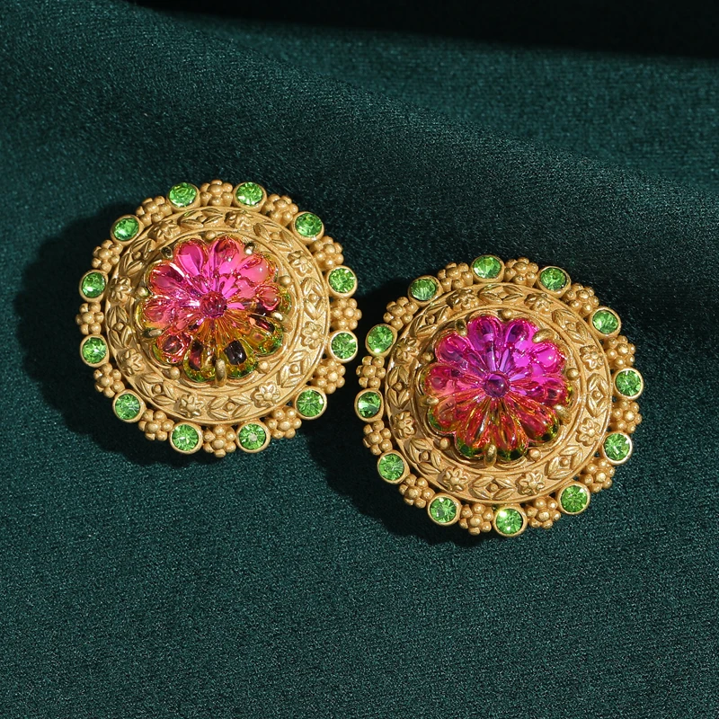 Vintage Pink Crystal Earrings Luxury Antique Gold Color Rhinestone Flower Designer Jewelry For Girls Trend Valentine Day Gift
Vintage Pink Crystal Earrings Luxury Antique Gold Color Rhinestone Flower Designer Jewelry For Girls Trend Valentine Day Gift