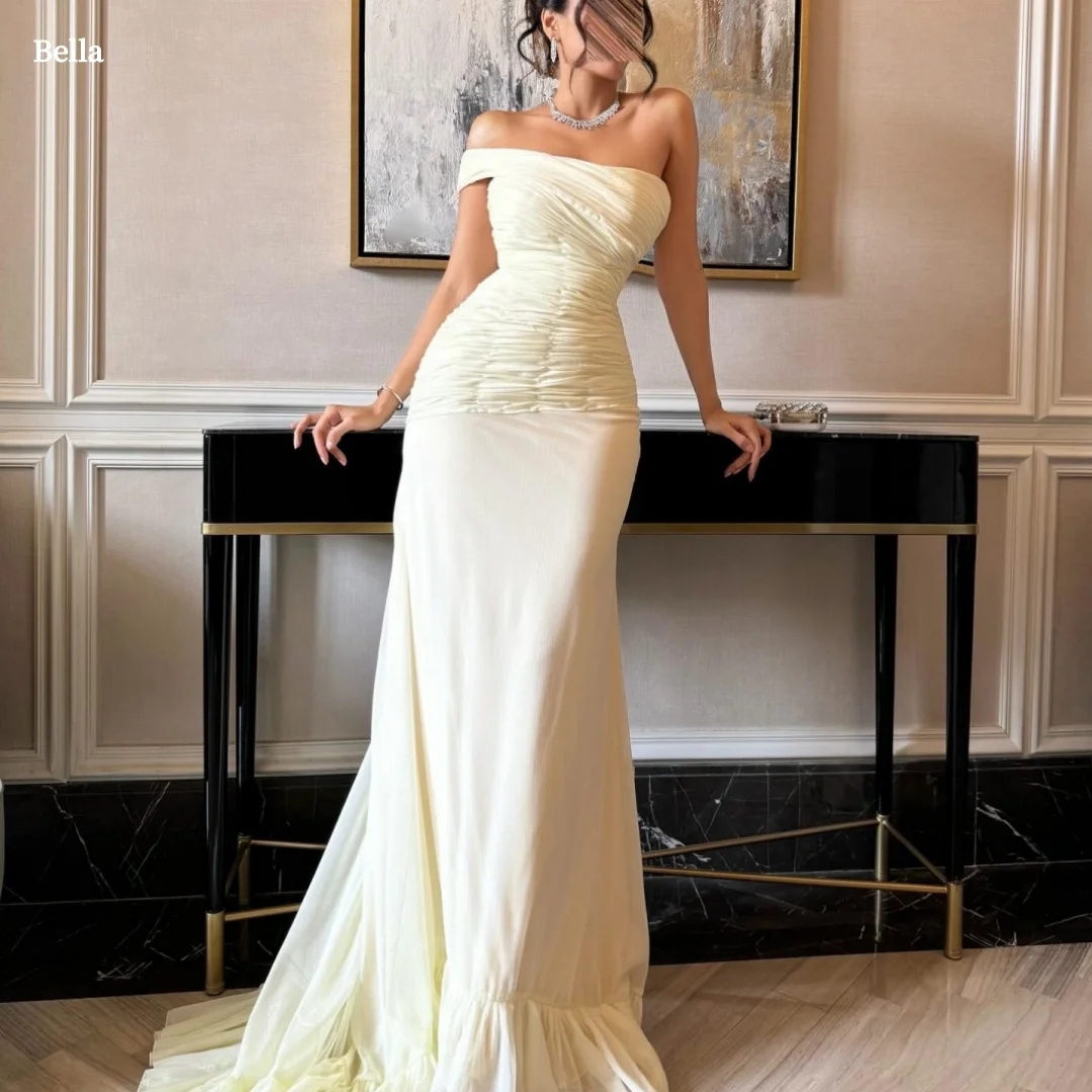 Bella Customized Ivory Off Shoulder Prom Dress with Ruched Bodice and Flowing Mermaid Train robes de soirée Party Dresses 2026
Bella Customized Ivory Off Shoulder Prom Dress with Ruched Bodice and Flowing Mermaid Train robes de soirée Party Dresses 2026
