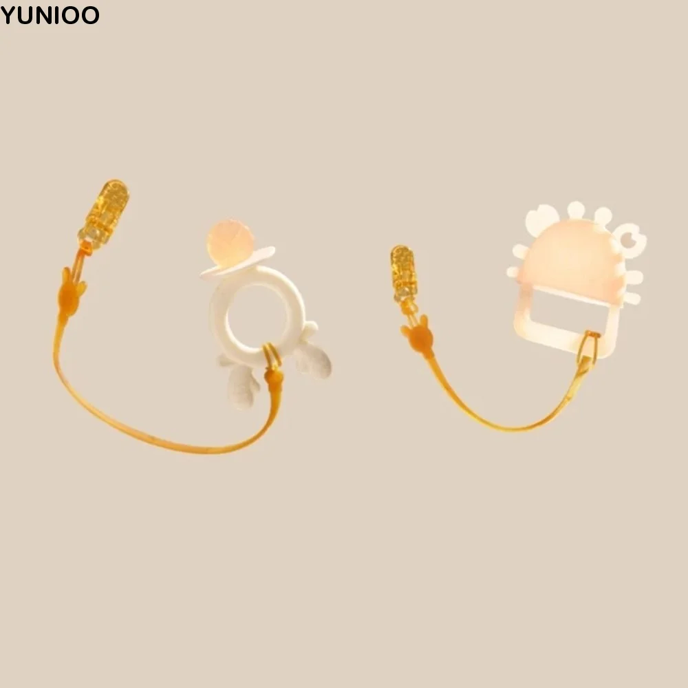 Силиконовый держатель-клипса для соски, без бисфенола А, пищевой, регулируемая цепочка для детской соски, ремешок-прорезыватель для детей, защита от потери
Силиконовый держатель-клипса для соски, без бисфенола А, пищевой, регулируемая цепочка для детской соски, ремешок-прорезыватель для детей, защита от потери