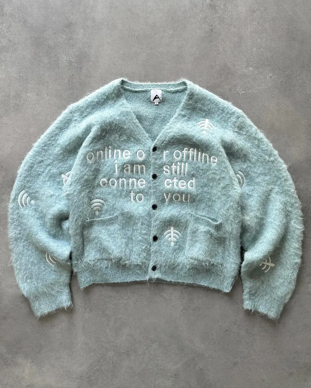 American Retro Gradient Letters V-neck Knit Sweater Loose Fall and Winter Sweater Long-sleeved Tops Y2k Clothes Sweater Mujer
American Retro Gradient Letters V-neck Knit Sweater Loose Fall and Winter Sweater Long-sleeved Tops Y2k Clothes Sweater Mujer