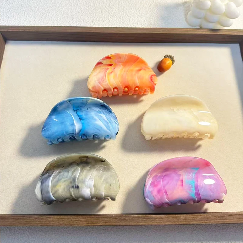 1/2pcs Dopamine Color Blend hair clip claw for women elegant Daily wear Shark Clip Fashion girl Hair Clamp Hair accessories
1/2pcs Dopamine Color Blend hair clip claw for women elegant Daily wear Shark Clip Fashion girl Hair Clamp Hair accessories