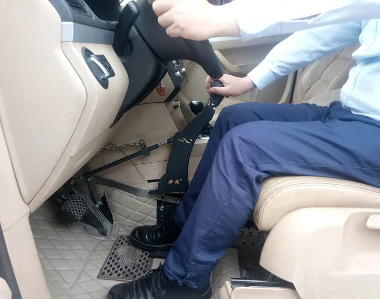 Portable Disabled Car Hand Control Kit Driving Help for Handicapped Car Brake and Throttle in Hand Control
Portable Disabled Car Hand Control Kit Driving Help for Handicapped Car Brake and Throttle in Hand Control