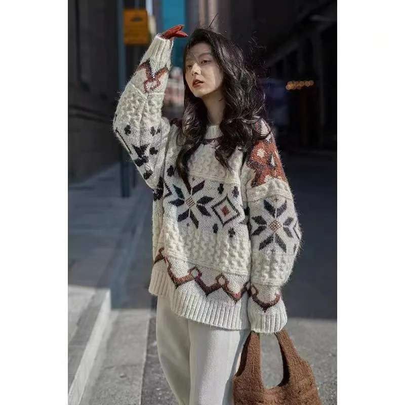Women's Lazy Style Plaid Contrast Jacquard Sweaters Autumn and Winter O-neck Large Size Loose Casual Versatile Pullover Knitwear
Women's Lazy Style Plaid Contrast Jacquard Sweaters Autumn and Winter O-neck Large Size Loose Casual Versatile Pullover Knitwear