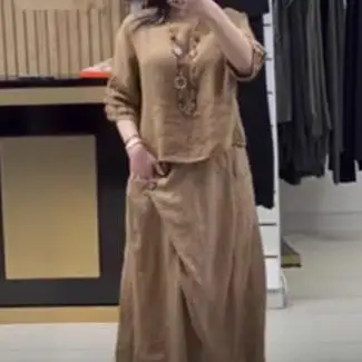 Fashionable Pure Color Cotton Linen Women's Suit Loose Wide Leg Pants Two Piece Set Casual Style Summer Collection
Fashionable Pure Color Cotton Linen Women's Suit Loose Wide Leg Pants Two Piece Set Casual Style Summer Collection