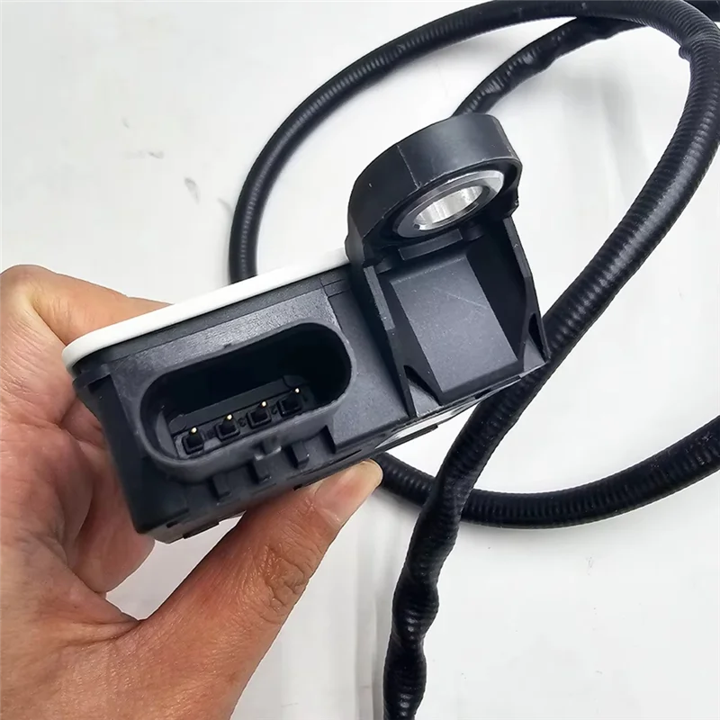 Exhaust Particulate Matter Sensor PM Sensor Particulate Sensor 392652R100 39265-2R100 0281008530 For Hyundai KIA
Exhaust Particulate Matter Sensor PM Sensor Particulate Sensor 392652R100 39265-2R100 0281008530 For Hyundai KIA