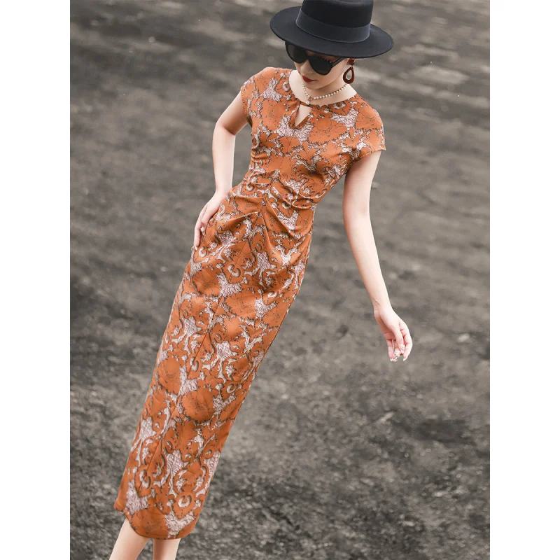 MEXCOCO 2026 Summer New Noble Retro Dress Short Sleeve Slim Pleated Print Split Women Dress
MEXCOCO 2026 Summer New Noble Retro Dress Short Sleeve Slim Pleated Print Split Women Dress