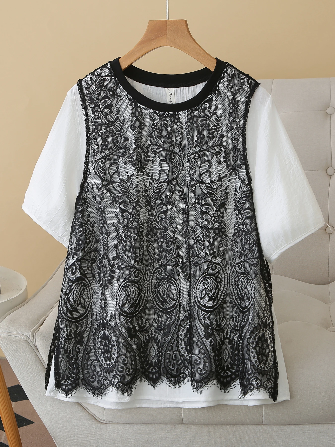 Fashionable Lace Hook Floral Design Short Sleeve Women's Shirt Slimming Korean Style Top Polyester Fiber Casual Wear
Fashionable Lace Hook Floral Design Short Sleeve Women's Shirt Slimming Korean Style Top Polyester Fiber Casual Wear