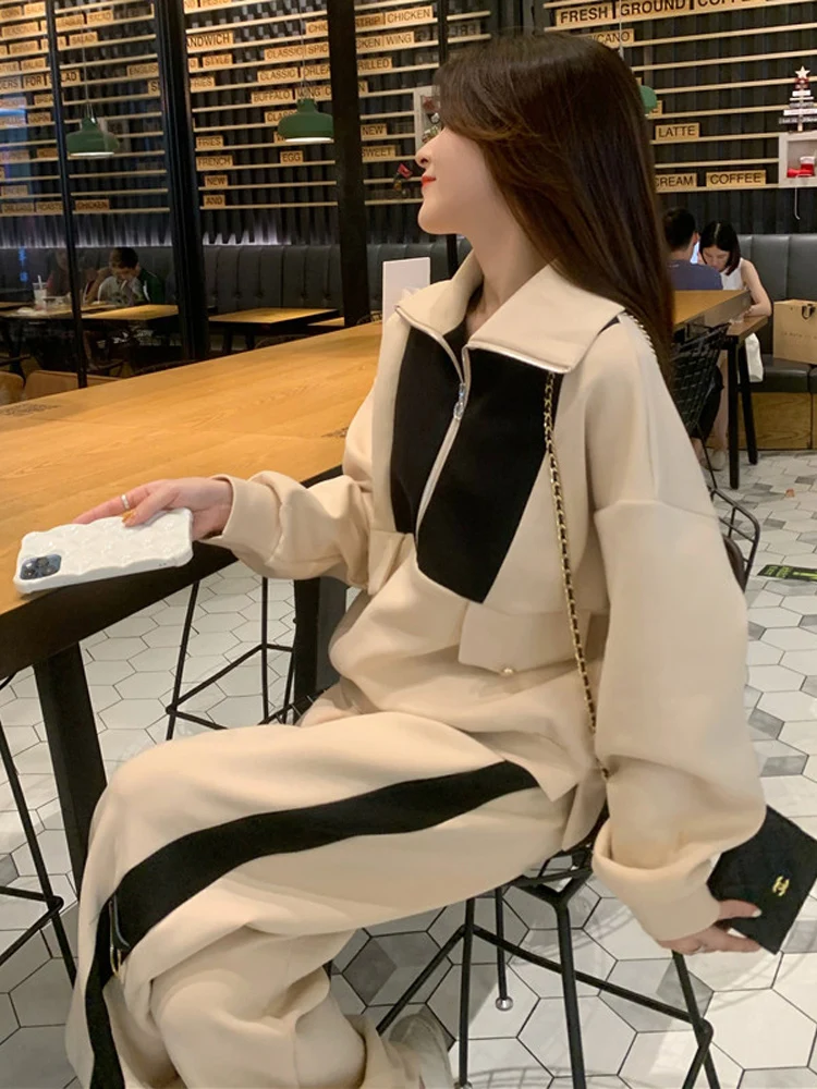Fashionable Casual Women's Set Sweatshirt Jacket Wide Leg Pants Sportswear Two Piece Set Age Defying Spring Autumn New Arrival
Fashionable Casual Women's Set Sweatshirt Jacket Wide Leg Pants Sportswear Two Piece Set Age Defying Spring Autumn New Arrival