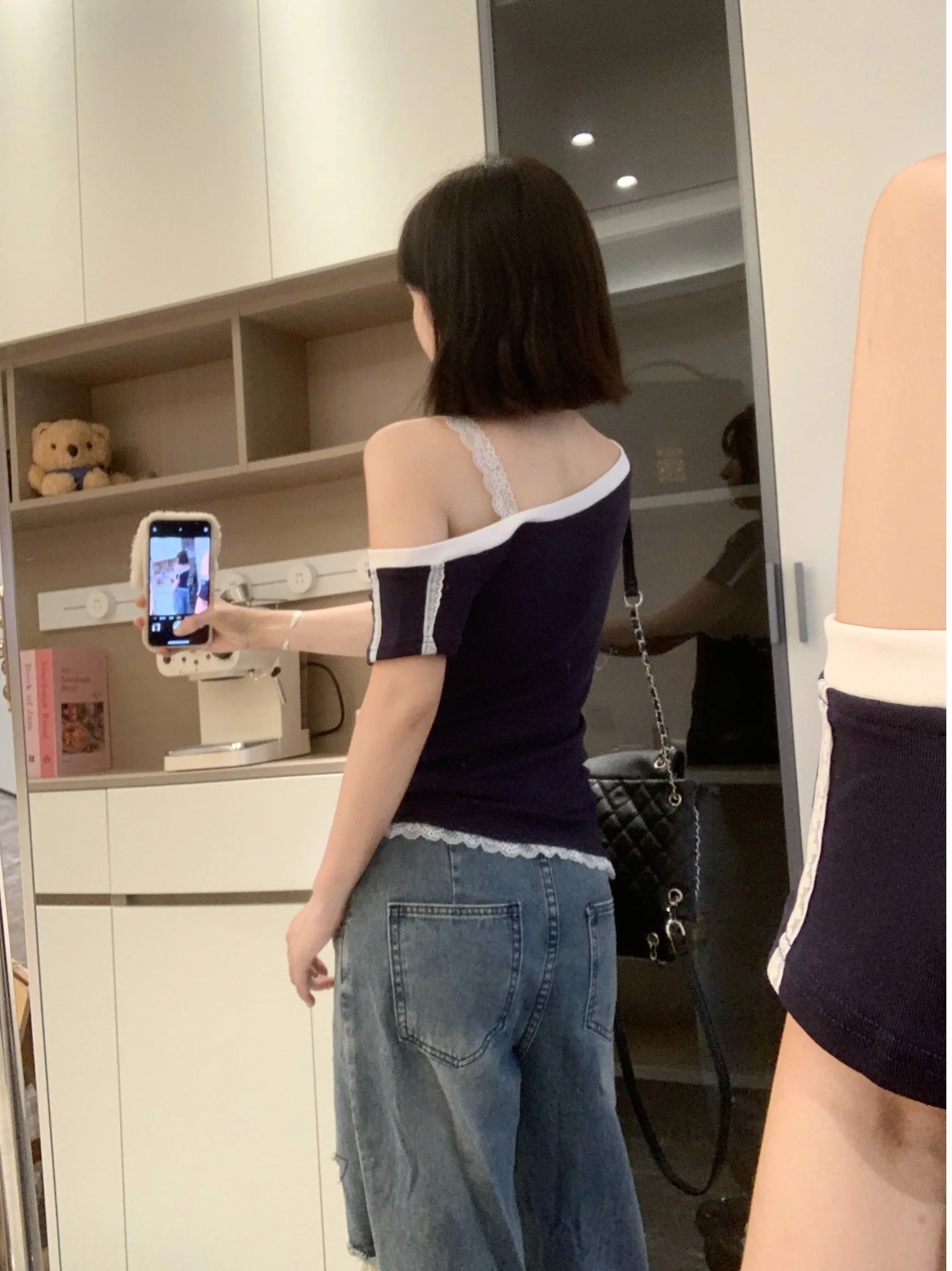 plus Size Women's T-Shirt Lace Patchwork Shoulder Print Short Sleeve High Waist Fashionable Summer Top Korean Style Commute
plus Size Women's T-Shirt Lace Patchwork Shoulder Print Short Sleeve High Waist Fashionable Summer Top Korean Style Commute