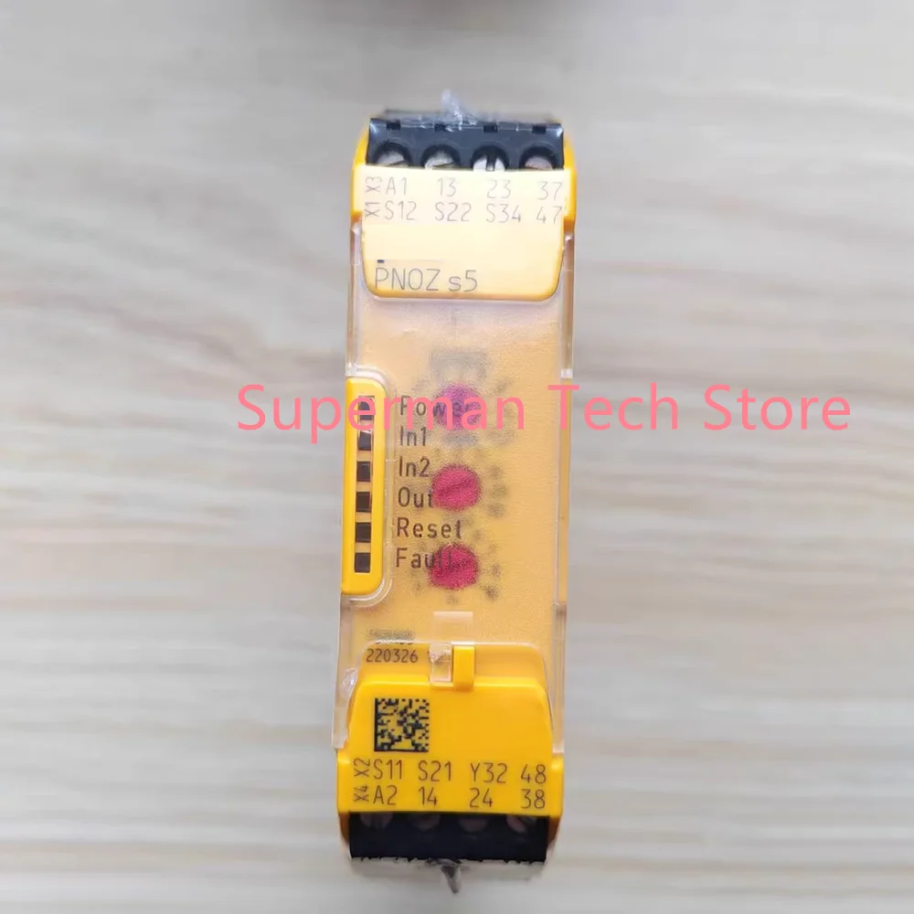 S5 safety relay 750105 24VDC
S5 safety relay 750105 24VDC