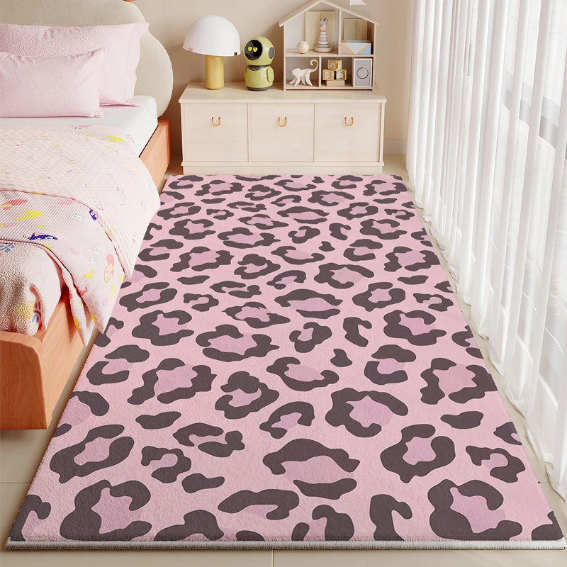 Leopard Print Pattern Carpets for Living Room Modern Style Bedroom Decor Carpet Soft Lounge Rug Thickend Plush Bedside Floor Mat
Leopard Print Pattern Carpets for Living Room Modern Style Bedroom Decor Carpet Soft Lounge Rug Thickend Plush Bedside Floor Mat