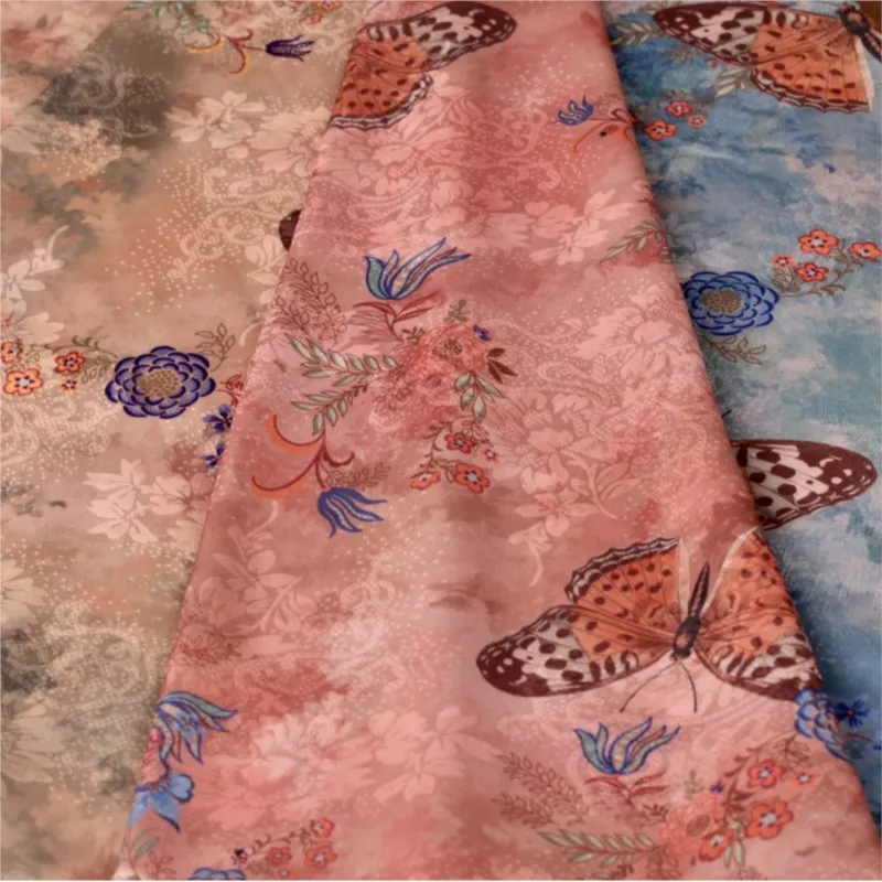 Новая марлевая ткань с принтом Xiangyun в китайском стиле, Cheongsam, верхняя одежда, вышивка тай-дай и
Новая марлевая ткань с принтом Xiangyun в китайском стиле, Cheongsam, верхняя одежда, вышивка тай-дай и