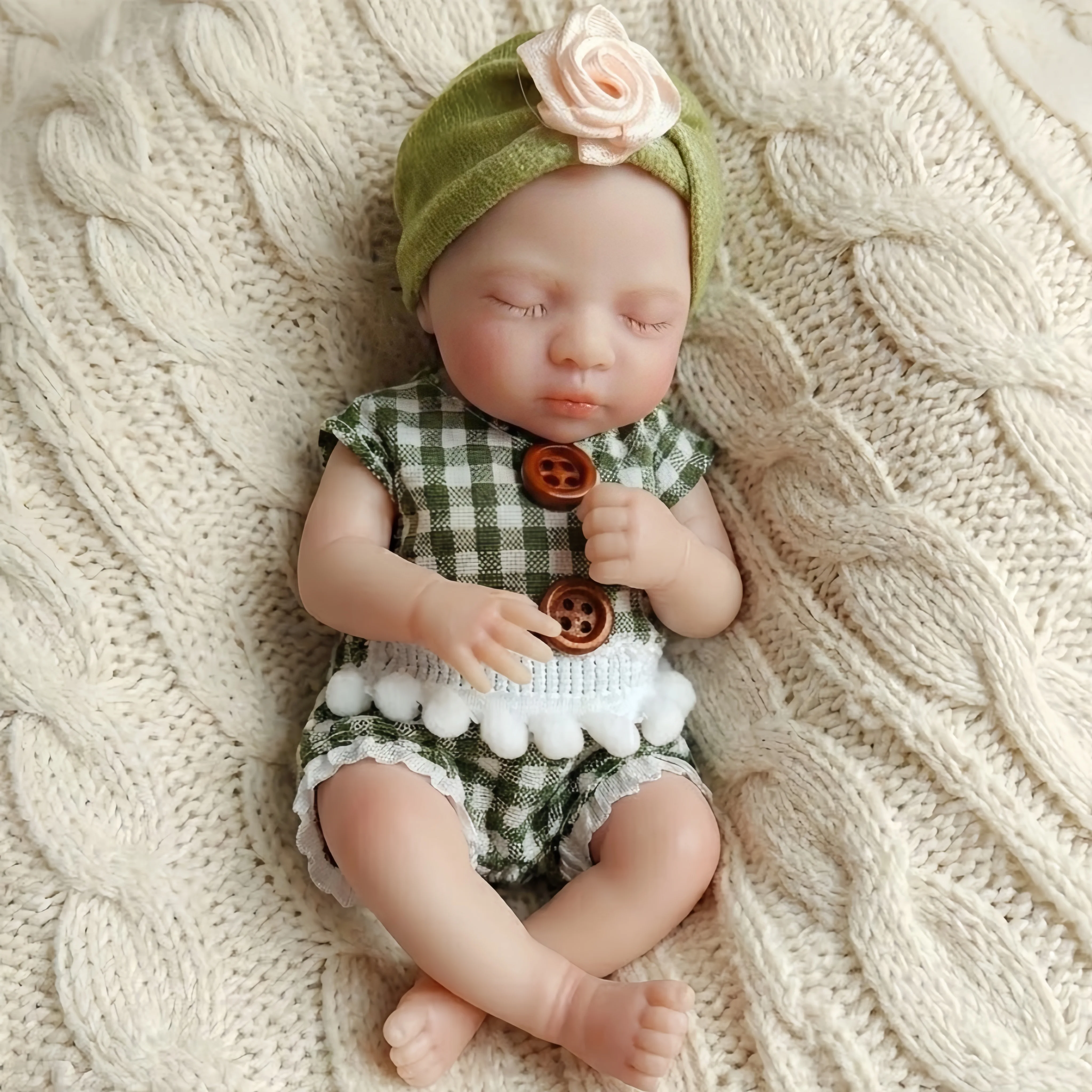 6 Inch/15 cm Washable Mini Full Silicone Reborn Girl Luna, Handcrafted Natural Skin, Silky Lifelike Bebe Reborn De Silicona
6 Inch/15 cm Washable Mini Full Silicone Reborn Girl Luna, Handcrafted Natural Skin, Silky Lifelike Bebe Reborn De Silicona