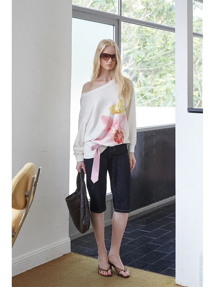 Se Jiong Original Design Floral Print Air Layered Sweatshirt Shoulder Print off White Women's T-Shirt Commute Style Long Sleeve
Se Jiong Original Design Floral Print Air Layered Sweatshirt Shoulder Print off White Women's T-Shirt Commute Style Long Sleeve