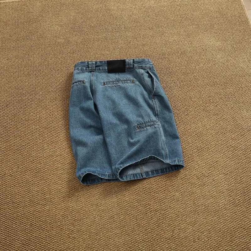 Men's Retro Loose Denim Shorts, Vintage Colored Loose Jeans, Y2K Streetwear Style Summer Casual Shorts, Plus Size Available
Men's Retro Loose Denim Shorts, Vintage Colored Loose Jeans, Y2K Streetwear Style Summer Casual Shorts, Plus Size Available