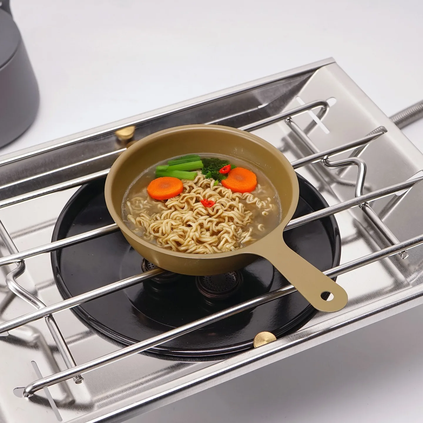 Outdoor Snow Bowl 304 Stainless Steel Mini Stove Pan Camping Cookware for Frying Eggs
Outdoor Snow Bowl 304 Stainless Steel Mini Stove Pan Camping Cookware for Frying Eggs