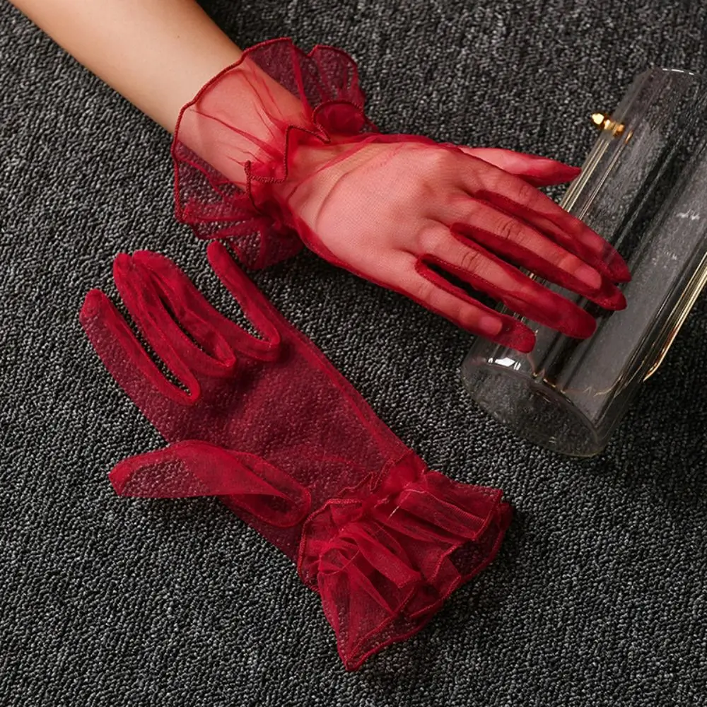 Wrist Transparent Women Tulle Gloves Ultra Thin Full Finger Gauze Lace Gloves Short Bridal Wedding Mesh Gloves Ladies
Wrist Transparent Women Tulle Gloves Ultra Thin Full Finger Gauze Lace Gloves Short Bridal Wedding Mesh Gloves Ladies