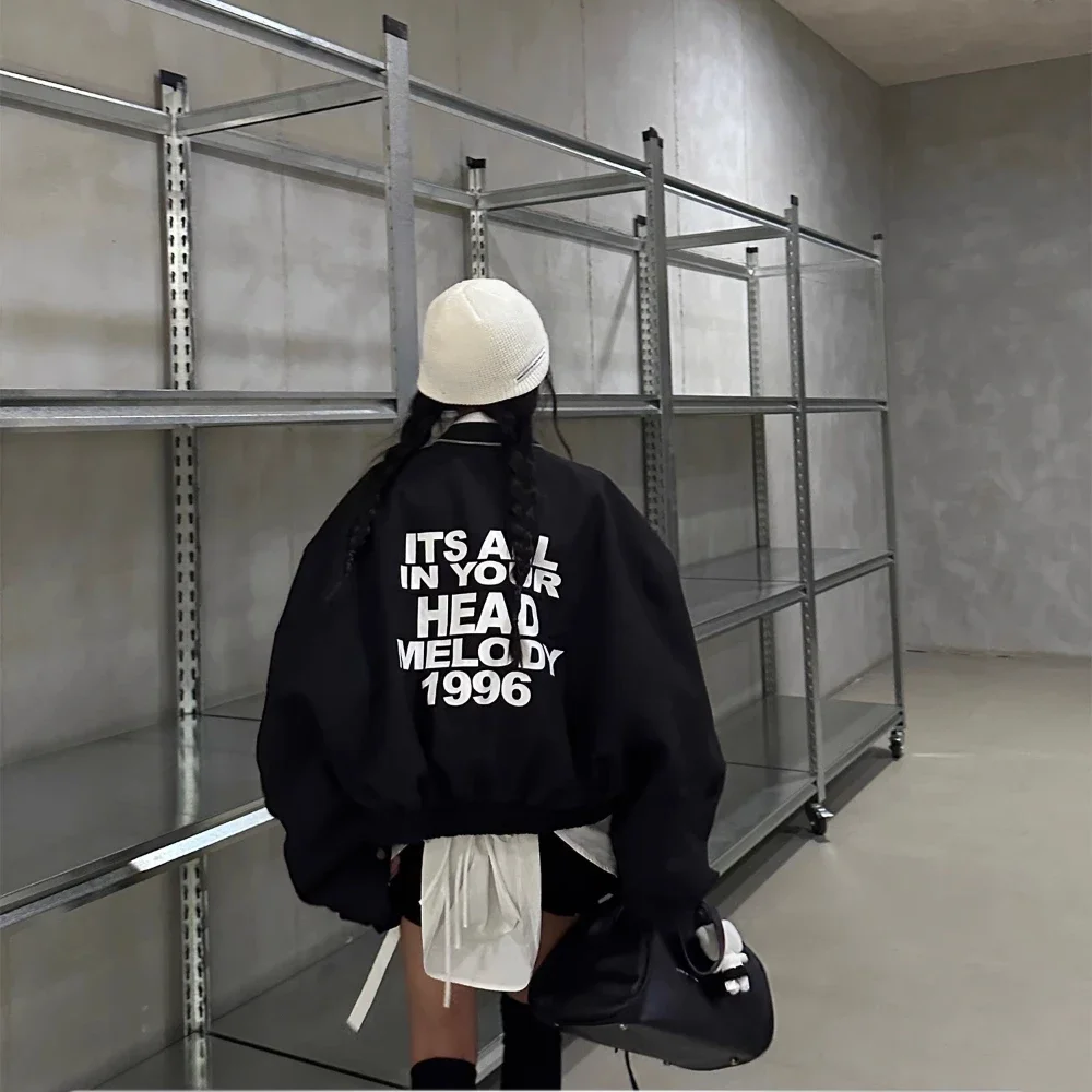 WARDEN EDGE Oversized Black Bomber Jacket with Dual Zippers-Cropped Design for Petite Figures and Statement Streetwear Aesthetic
WARDEN EDGE Oversized Black Bomber Jacket with Dual Zippers-Cropped Design for Petite Figures and Statement Streetwear Aesthetic