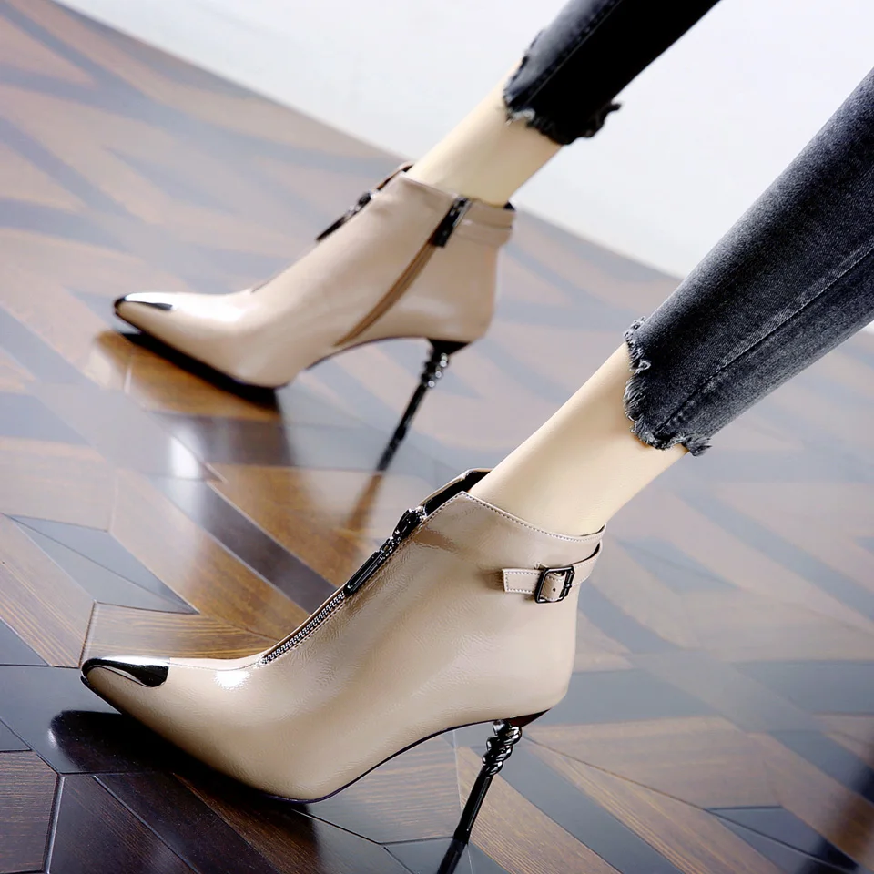Pointed Zipper Metal Spiral Heel Design Woman Boots Genuine Leather Autumn Knight Boots Belt Buckle Short Tube Boots Women Shoes
Pointed Zipper Metal Spiral Heel Design Woman Boots Genuine Leather Autumn Knight Boots Belt Buckle Short Tube Boots Women Shoes