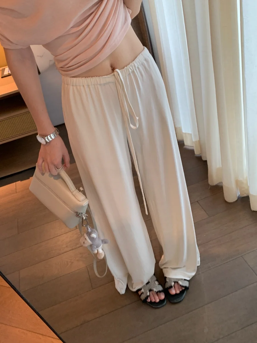 Bling Bubble Smooth Cool Sensation Cold Rice Color Drawstring Elastic Drapey Slimming Casual Walking Pants High Waist Loose Fit
Bling Bubble Smooth Cool Sensation Cold Rice Color Drawstring Elastic Drapey Slimming Casual Walking Pants High Waist Loose Fit