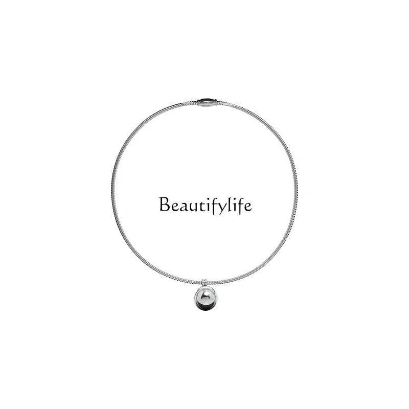 Niche design sense high-grade titanium steel ball metal cold wind light luxury accessories
Niche design sense high-grade titanium steel ball metal cold wind light luxury accessories