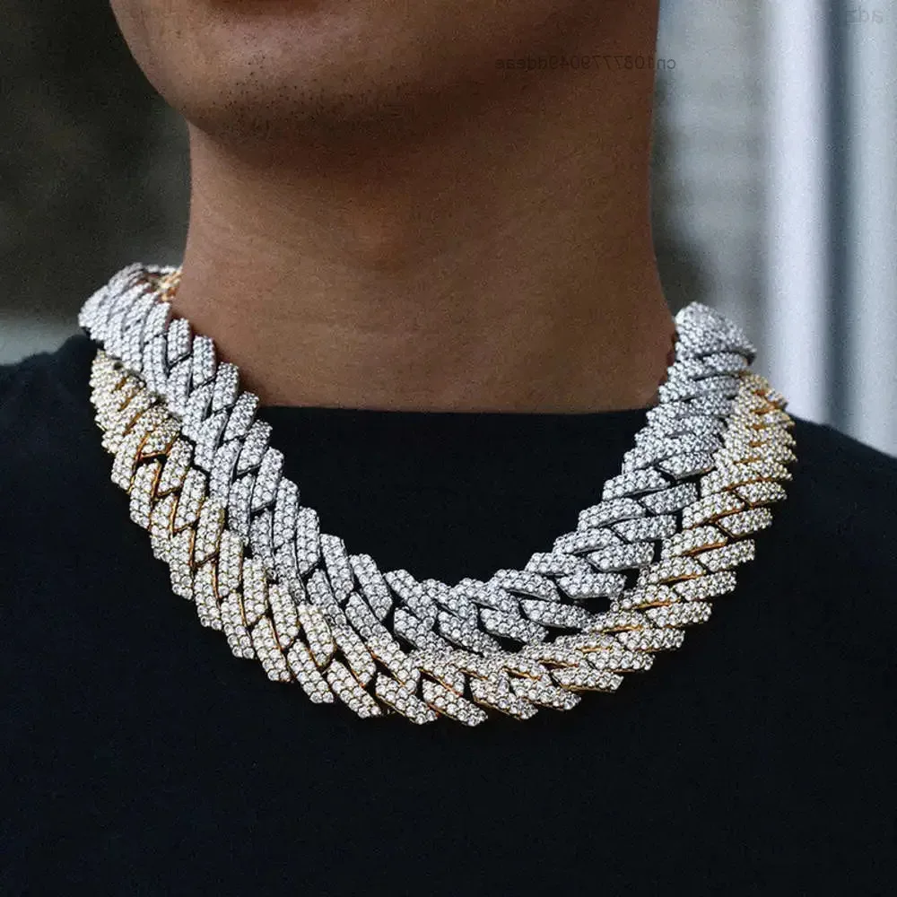 20mm Diamond Shape Iced Out 2 Rows Moissanite Stones 925 Sterling Silver Thick Cuban Chain
20mm Diamond Shape Iced Out 2 Rows Moissanite Stones 925 Sterling Silver Thick Cuban Chain