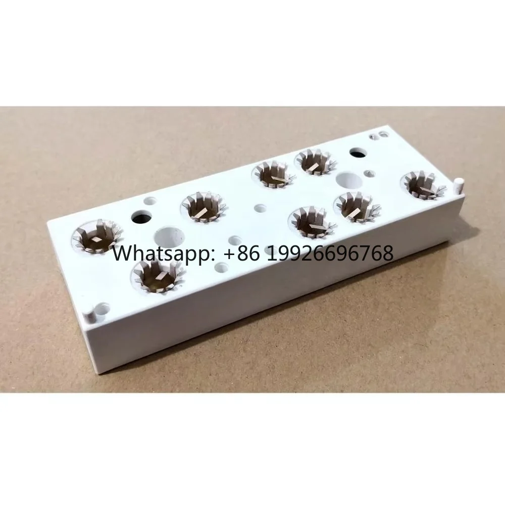 3-Phase Bridge Rectifier + IGBT Braking Chopper SKIIP83ANB15T4 SKIIP83ANB15T5 SKIIP83ANB15T10
3-Phase Bridge Rectifier + IGBT Braking Chopper SKIIP83ANB15T4 SKIIP83ANB15T5 SKIIP83ANB15T10