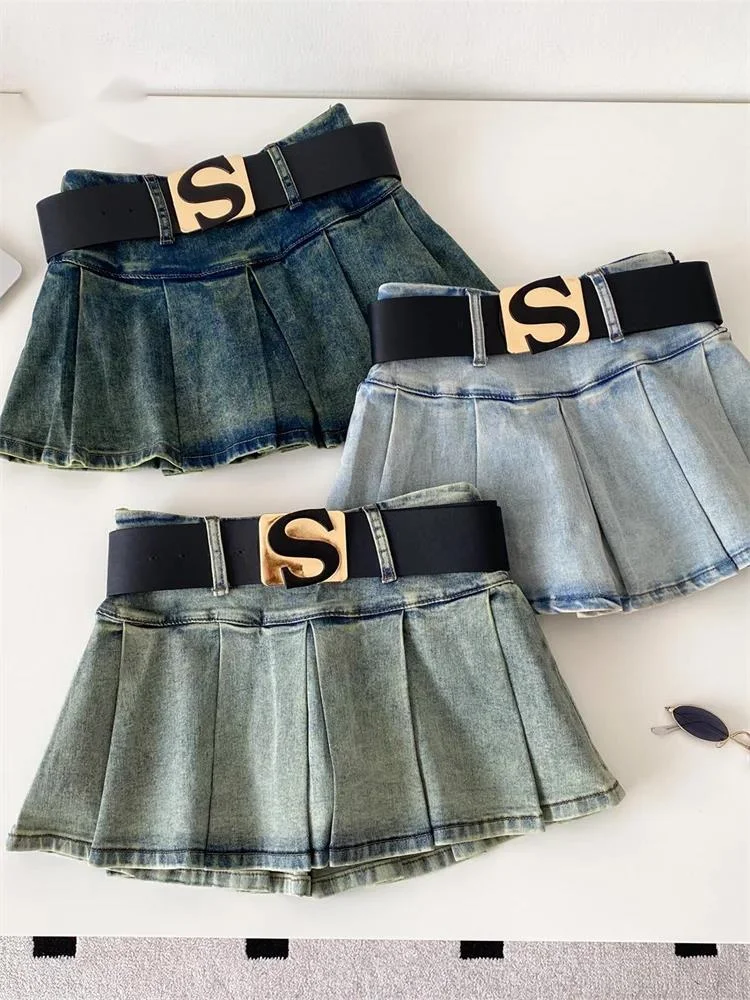 Летняя джинсовая плиссированная мини-юбка с высокой талией, с декоративными лентами, универсальная, для создания нежного и соблазнительного образа
Летняя джинсовая плиссированная мини-юбка с высокой талией, с декоративными лентами, универсальная, для создания нежного и соблазнительного образа