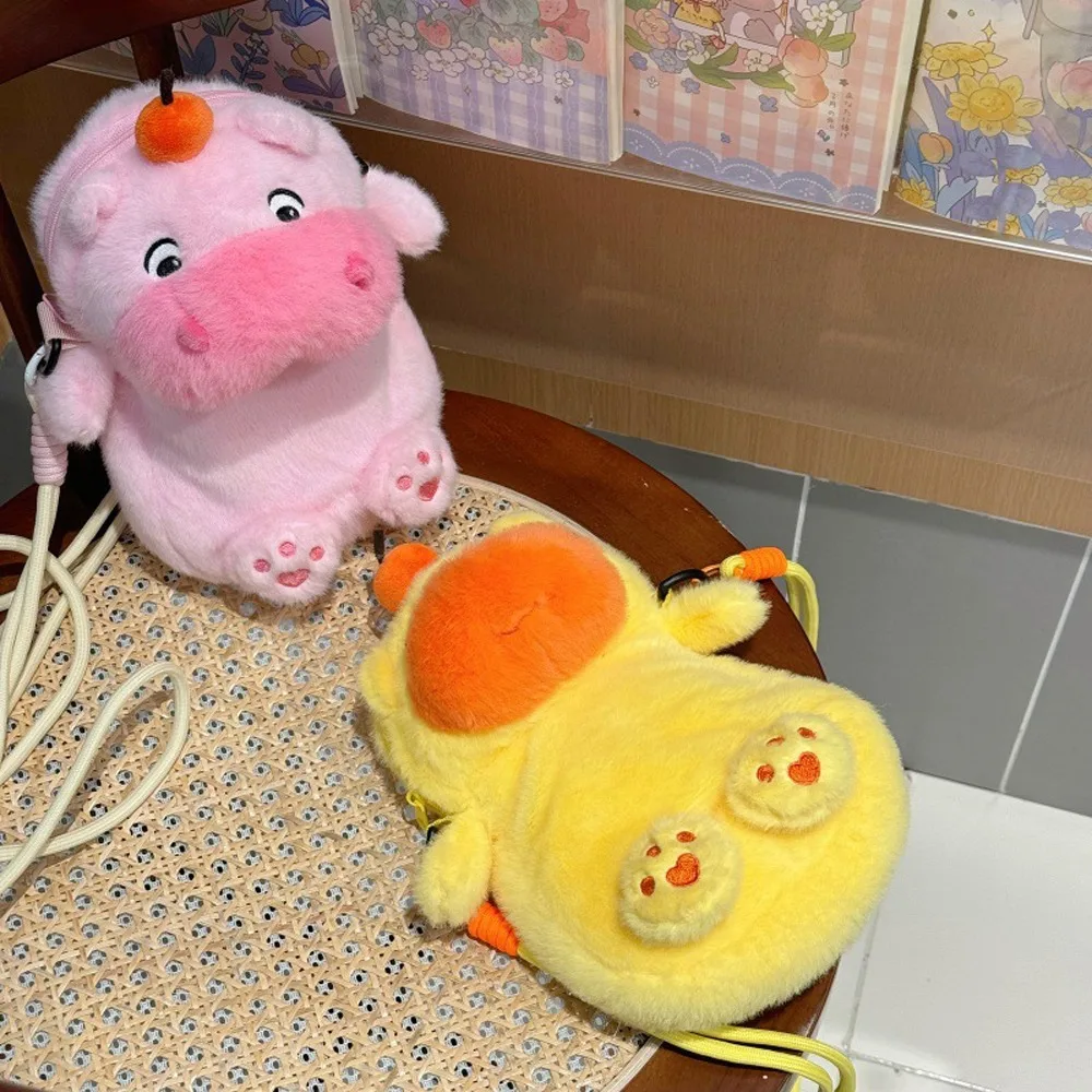 Phone Pouch Capybara Lulu Plush Crossbody Bag Persimmon Animal Doll Lulu Capybara Doll Bag Large Capacity Soft
Phone Pouch Capybara Lulu Plush Crossbody Bag Persimmon Animal Doll Lulu Capybara Doll Bag Large Capacity Soft