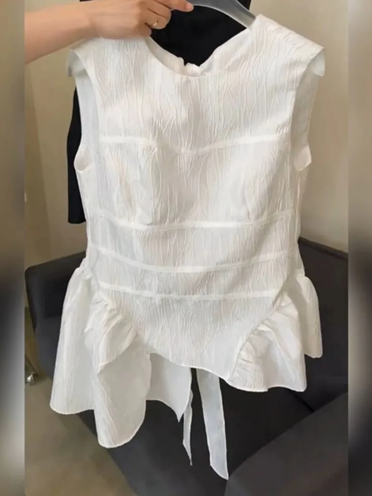 Elegant Blouse Women White Irregular Sleeveless Shirt Summer 2025 New Fashion Korean Bow Lace Up Tank Top Simple Ruffles Vest
Elegant Blouse Women White Irregular Sleeveless Shirt Summer 2025 New Fashion Korean Bow Lace Up Tank Top Simple Ruffles Vest