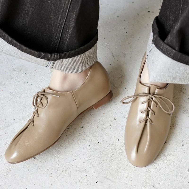 2026 Spring New Women's Sheepskin Round toe Lace-up Pleated Flats Oxfords High Quality Soft Comfortable Casual Shoe White Khaki
2026 Spring New Women's Sheepskin Round toe Lace-up Pleated Flats Oxfords High Quality Soft Comfortable Casual Shoe White Khaki
