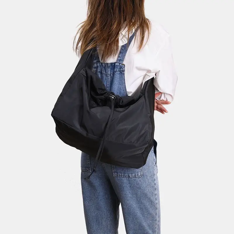 Crossbody Canvas Bags Casual Women's Large Capacity Versatile Shoulder Underarm Bag
Crossbody Canvas Bags Casual Women's Large Capacity Versatile Shoulder Underarm Bag
