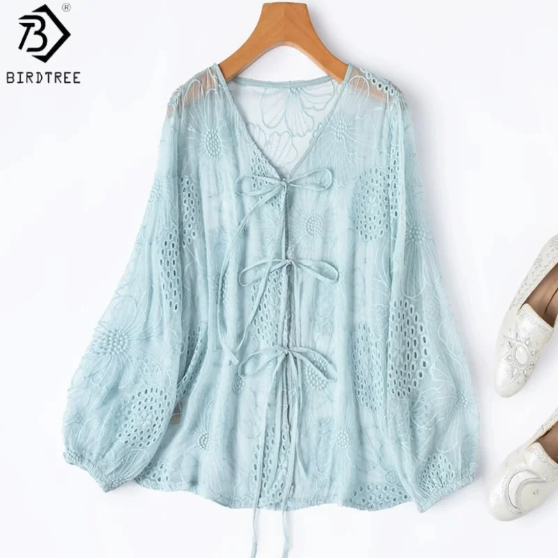 Birdtree, 100% Real Silk Sheer Coat, Women's Embroidery V-neck Tops, Loose Lantern Sleeve Tie Smock, 2026 Summer NewT64037JF
Birdtree, 100% Real Silk Sheer Coat, Women's Embroidery V-neck Tops, Loose Lantern Sleeve Tie Smock, 2026 Summer NewT64037JF