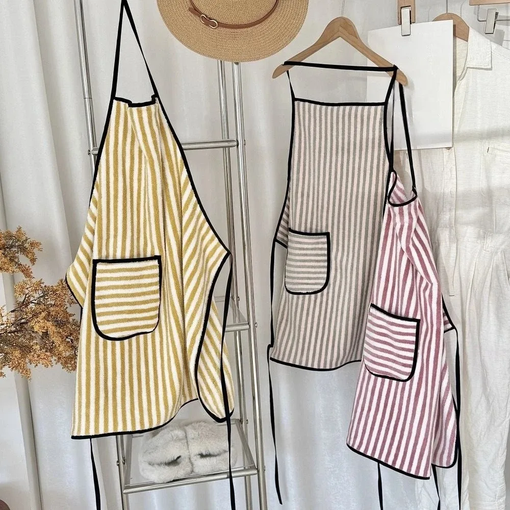 Simple Fashion Stripe Apron Adjustable with Pocket Korean Style Apron Soft Kitchen Cafe Baking Apron Milk Tea Shop
Simple Fashion Stripe Apron Adjustable with Pocket Korean Style Apron Soft Kitchen Cafe Baking Apron Milk Tea Shop