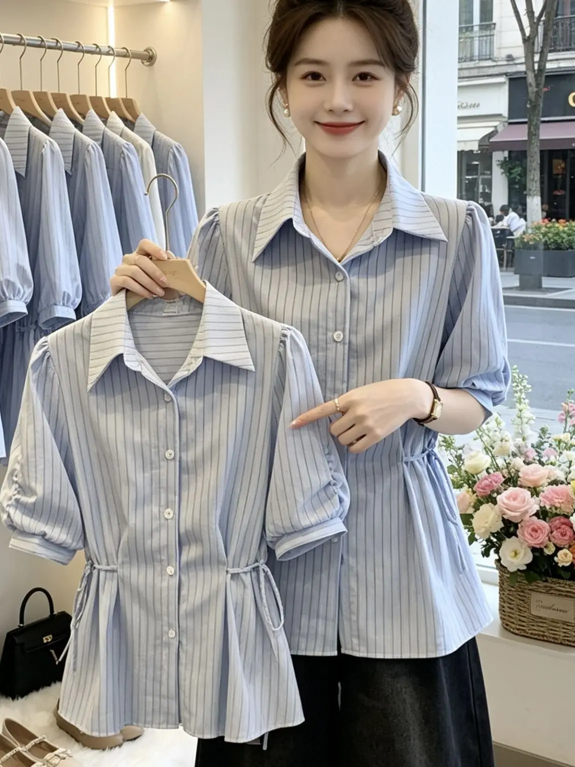 Blue Striped plus Size Women's Shirt Summer 2026 Trendy Waist-Cinching Belly-Hiding Short-Sleeve Top Korean Style Loose Fit
Blue Striped plus Size Women's Shirt Summer 2026 Trendy Waist-Cinching Belly-Hiding Short-Sleeve Top Korean Style Loose Fit