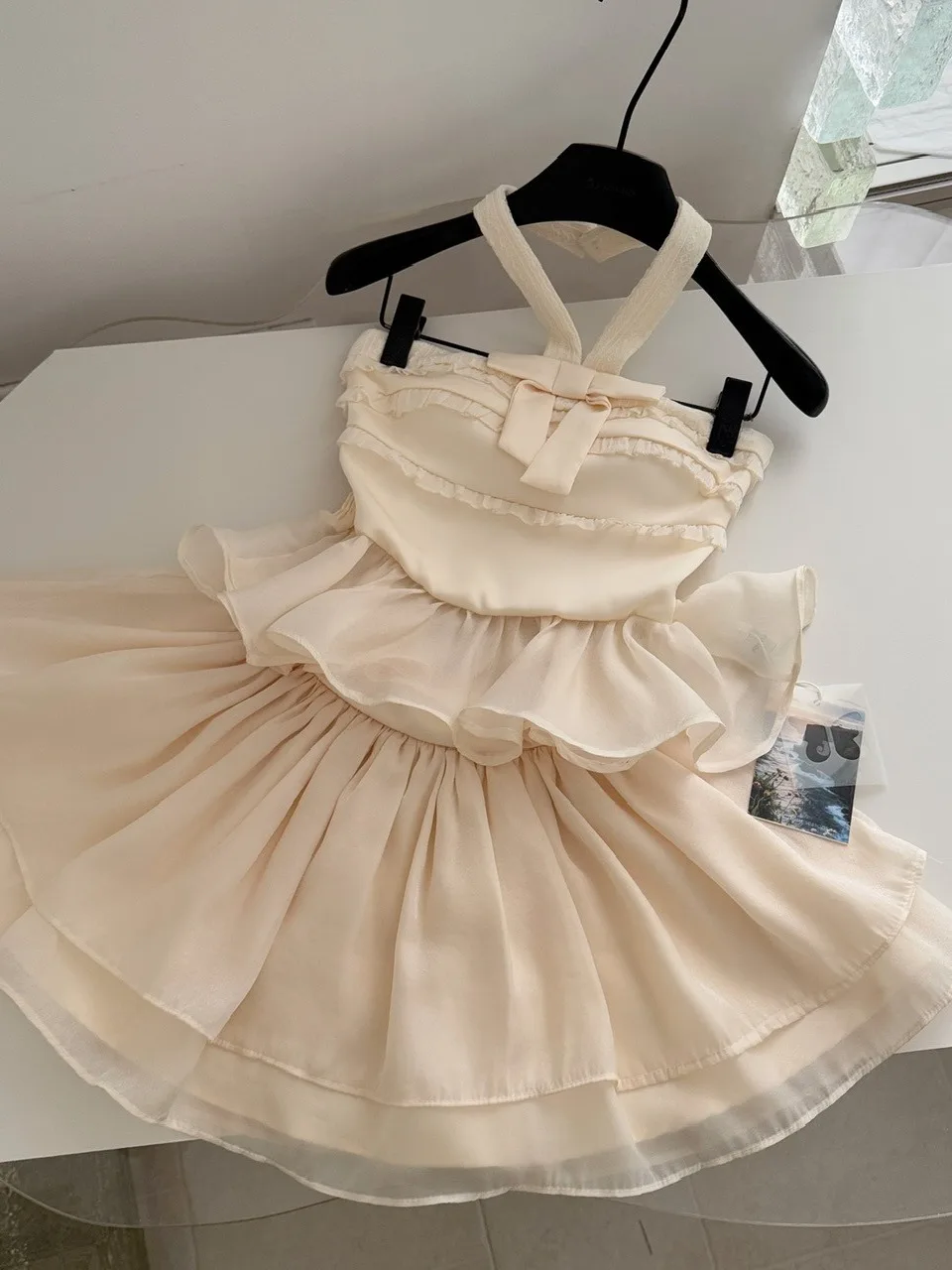 Pure Desire Short Cake Dress with Necklace Bright Sequins Multi-layered Knot Women's Fashion Summer Outfit Set
Pure Desire Short Cake Dress with Necklace Bright Sequins Multi-layered Knot Women's Fashion Summer Outfit Set