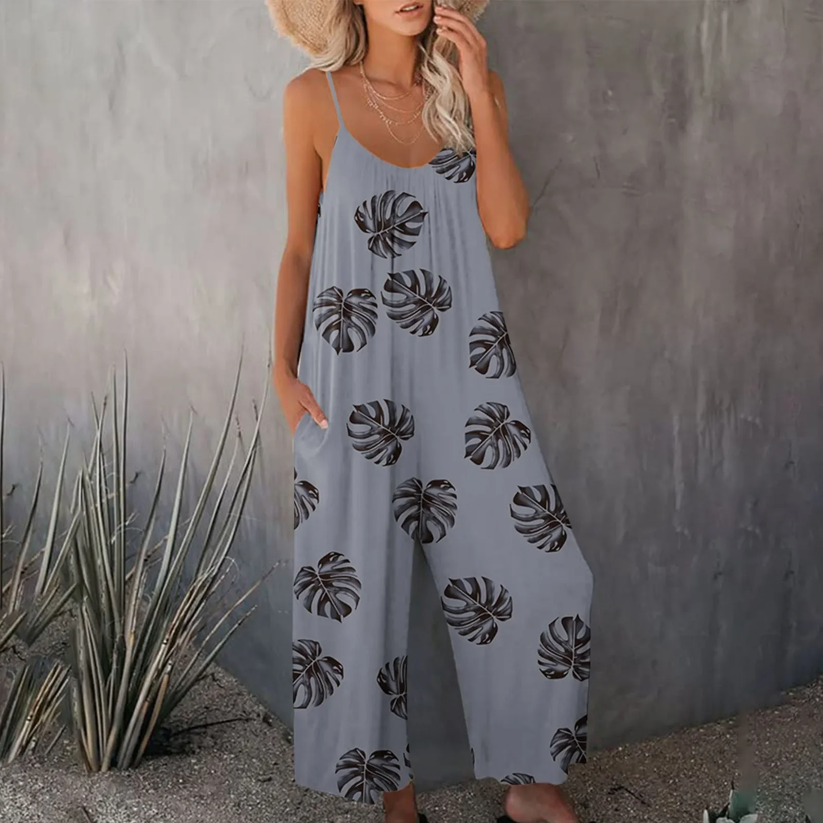 2023 Summer Women'S Rompers Black Print Sleeveless Pockets Loose Long Rompers Female New Casual Fashion Beach Clothes Ladies
2023 Summer Women'S Rompers Black Print Sleeveless Pockets Loose Long Rompers Female New Casual Fashion Beach Clothes Ladies