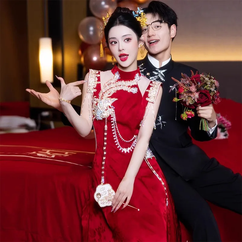 Женское атласное платье Cheongsam с кисточками и бисером Qipao в китайском стиле, свадебное платье с блестками, восточная одежда, Vestido
Женское атласное платье Cheongsam с кисточками и бисером Qipao в китайском стиле, свадебное платье с блестками, восточная одежда, Vestido
